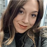 Profesora de Primaria apta para todo tipo de edades y de materias.